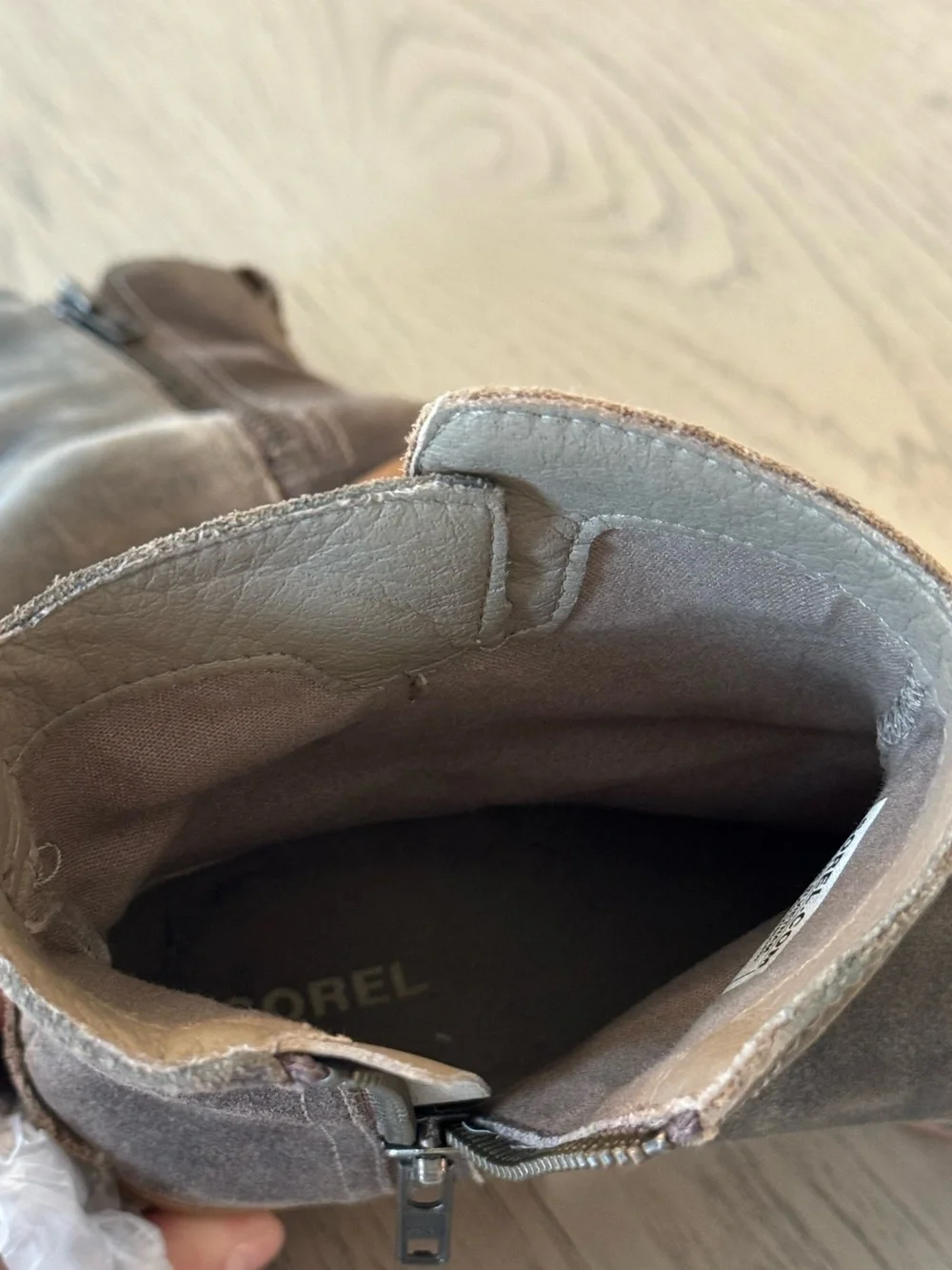 Sorel Cate suede leather waterproof side zip stacked heel bootie women’s size 8